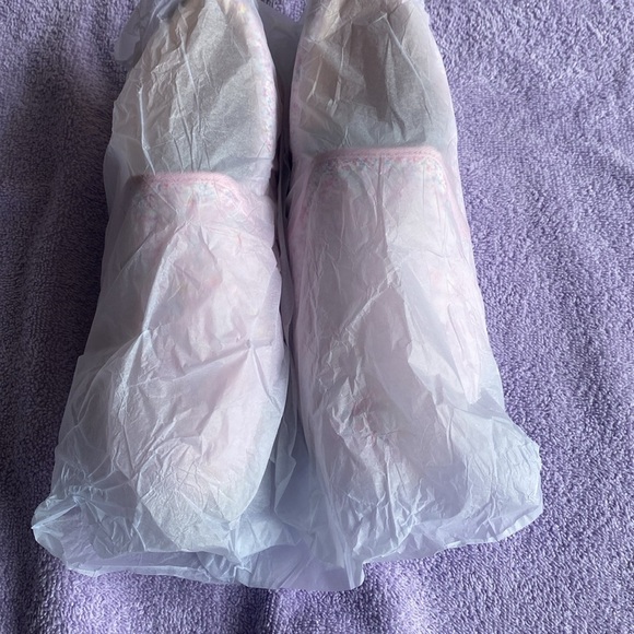 Sparkly Pink Canvas Kids Slip-On Shoes with Light-Up Soles Girls 5 - Picture 12 of 12